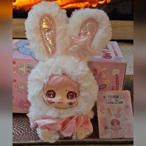 HUGBUDDY Kubao Bunny Land Snow Bunny